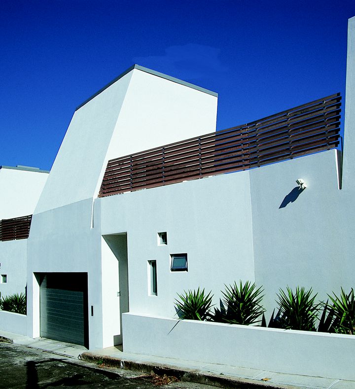 Image credit: Anthony Browell 2004  House Twin Peaks